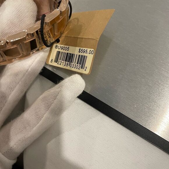 NIB Brown Dial Rose Gold Burberry Watch - Picture 13 of 16